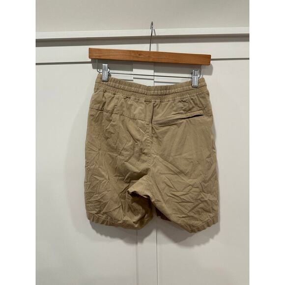 Lululemon Elastic Waist Khaki Shorts Size XS - Picture 2 of 6